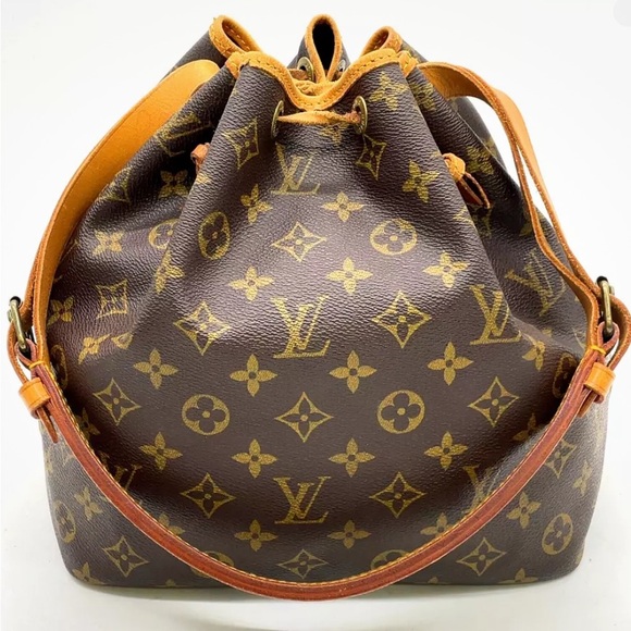 Louis Vuitton Handbags - Louis Vuitton Monogram Petit Noe